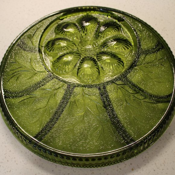 Green Divided Egg Tray - Picture 3 of 4